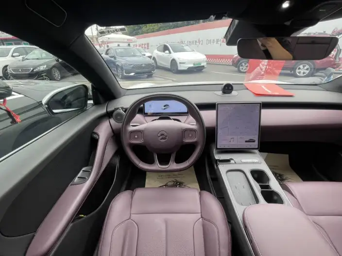 NIO ET5T 2024 Model 75kWh – фото 8