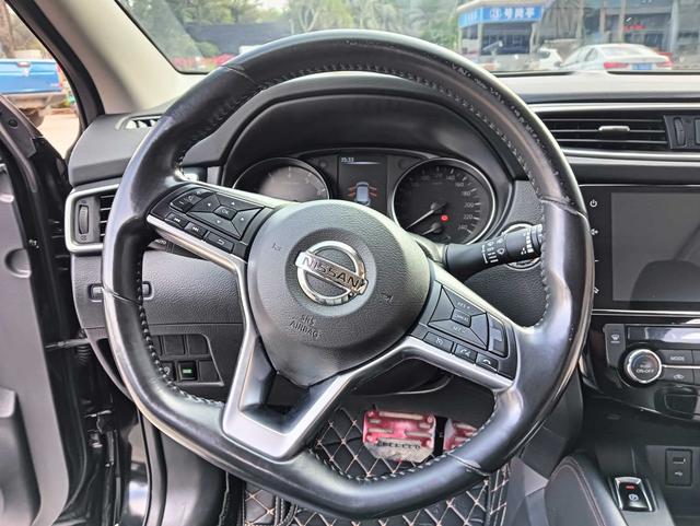 Nissan Qashqai 2022 2.0L XV Prem. Luxury – фото 6