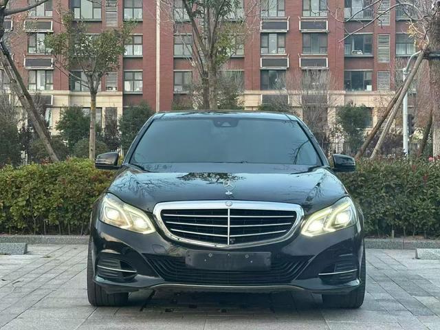 Mercedes-Benz E-Class 2015 модификация E 260 L Sport Sport – фото 2