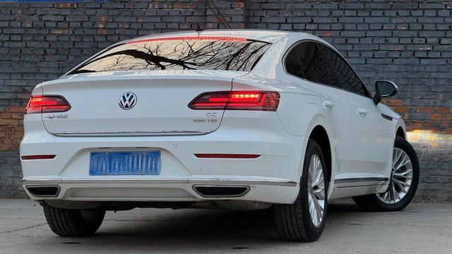 Volkswagen CC Модель 2020 года 330TSI Charm Style Edition Country VI – фото 9