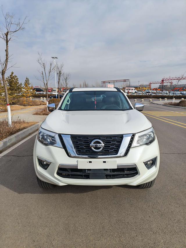 Nissan Terra 2020 2.5L Auto 4WD Luxury – фото 2