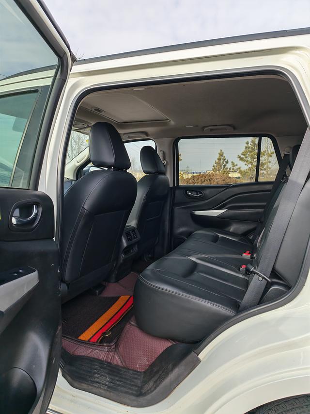 Nissan Terra 2020 2.5L Auto 4WD Luxury – фото 9