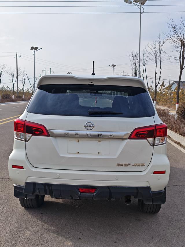Nissan Terra 2020 2.5L Auto 4WD Luxury – фото 13