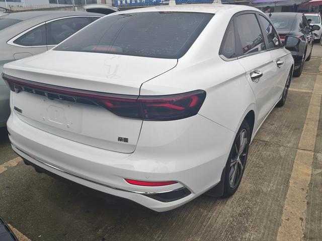 Geely Emgrand 2022 4th Gen 1.5L CVT Premium – фото 9
