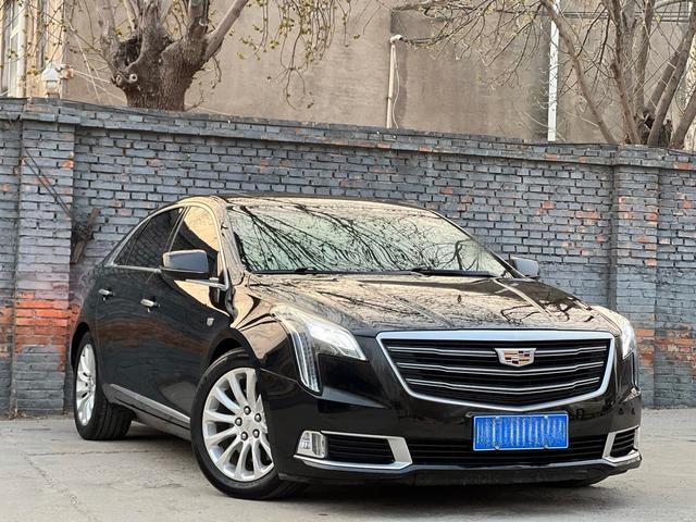 Cadillac XTS 2018 28T Elite – фото 3