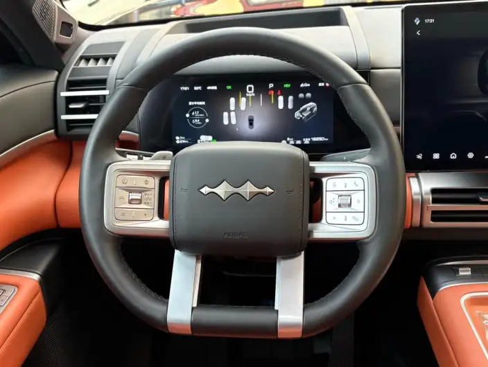 Titan 7 PHEV 2025 Model 200KM 2WD Max Edition – фото 10