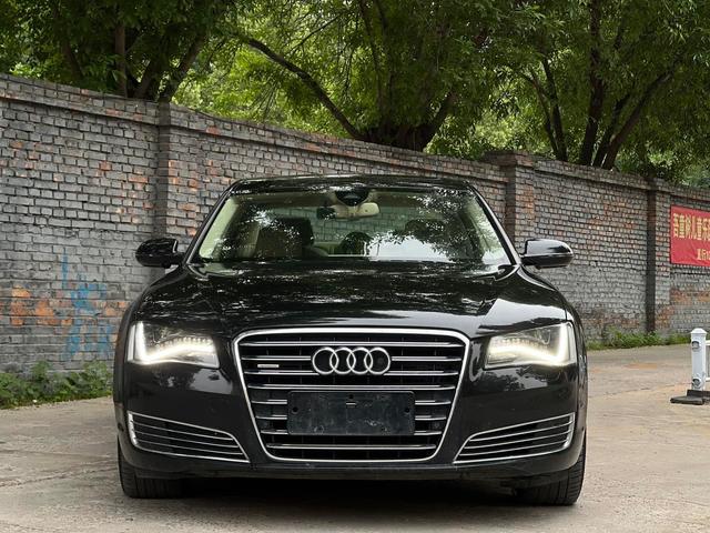 Audi A8 2013 модификация A8L 55 TFSI quattro Luxury – фото 2