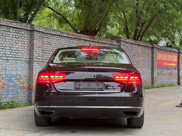 Audi A8 2013 модификация A8L 55 TFSI quattro Luxury – фото 8