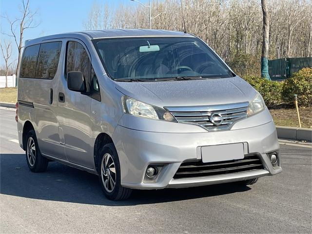Nissan NV200 2016 модификация 1.6L CVT Luxury – фото 3