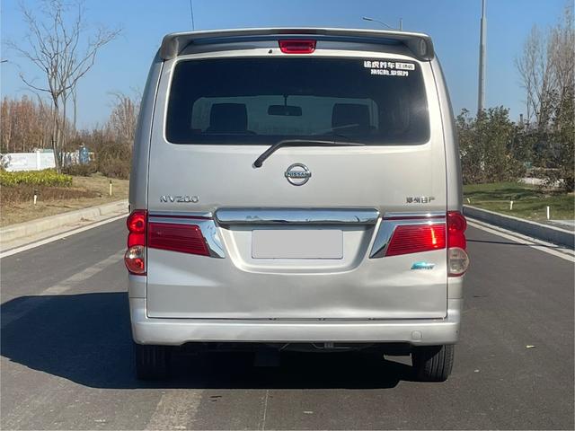 Nissan NV200 2016 модификация 1.6L CVT Luxury – фото 8