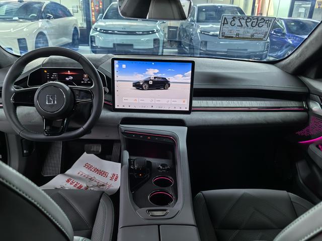ZEEKR 001 2023 WE Edition 86kWh AWD – фото 8