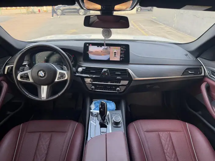BMW 5 Series 2022 Model 530Li Leading Model M Sports Set – фото 10