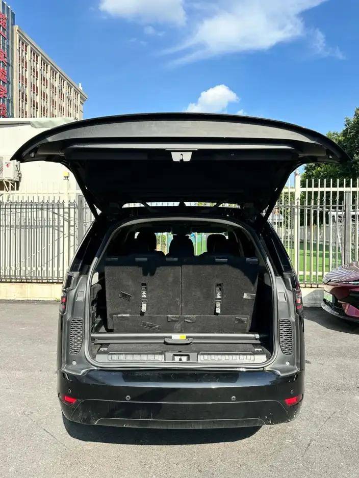 Land Rover Discovery 2021 Model 360PS R-Dynamic S – фото 8