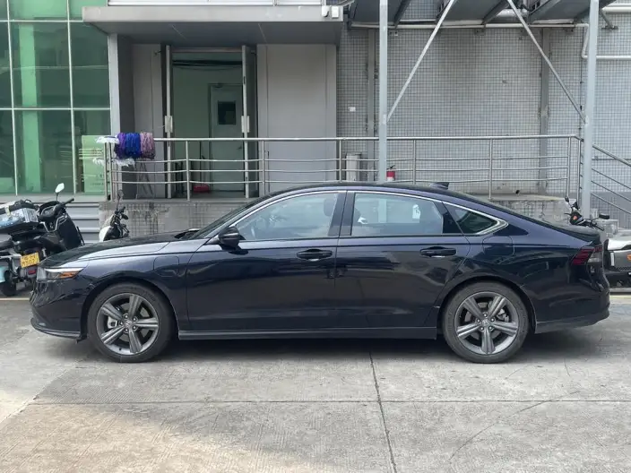 Honda Accord PHEV 2024 Model e:PHEV Deluxe Edition – фото 4