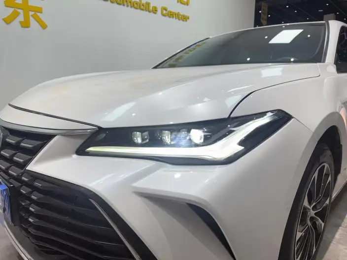 Toyota Avalon 2022 Model Hybrid 2.5L Deluxe Edition – фото 9