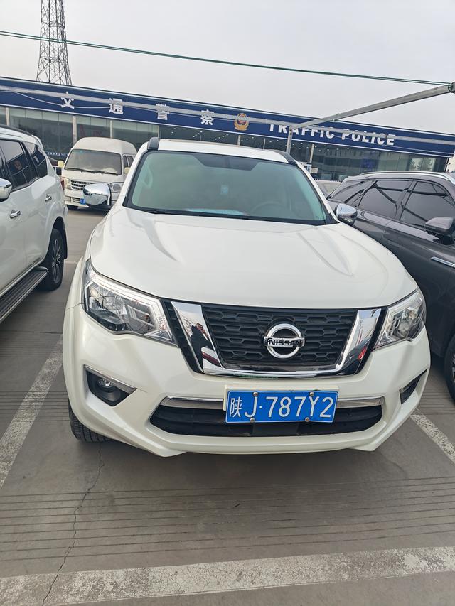 Nissan Terra 2020 2.5L Auto 4WD Luxury – фото 8