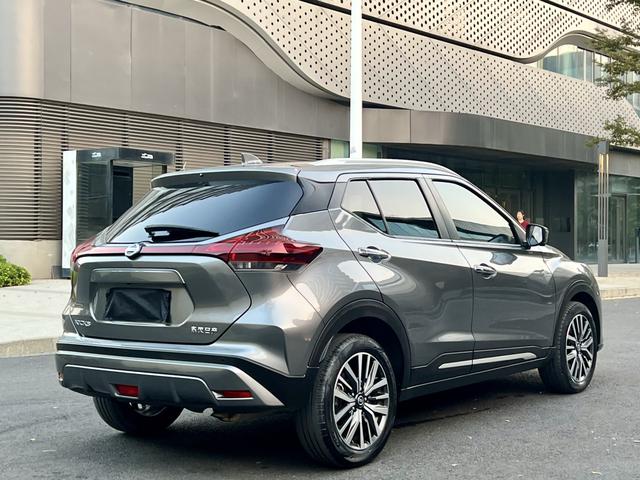 Nissan Kicks Модель 2022 года 1.5L XV CVT Deluxe Edition – фото 12