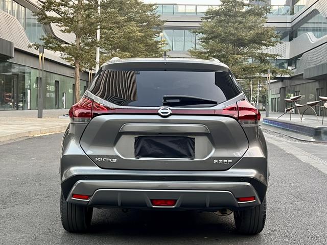 Nissan Kicks Модель 2022 года 1.5L XV CVT Deluxe Edition – фото 13