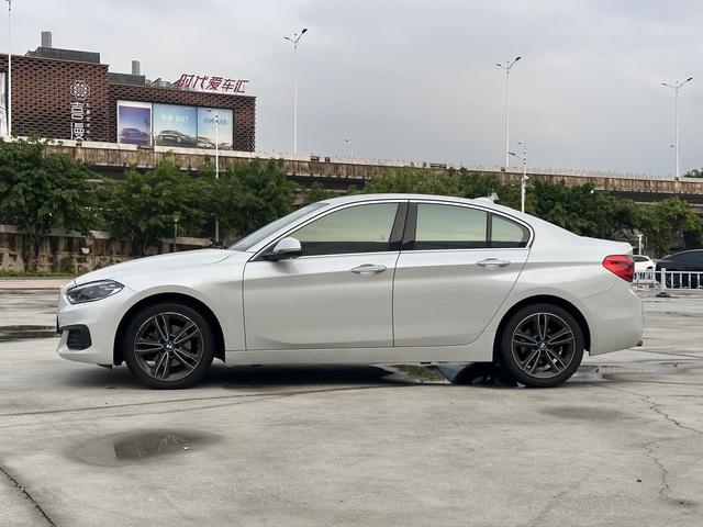 BMW 1 Series Модель 2020 года 120i Fashion – фото 2