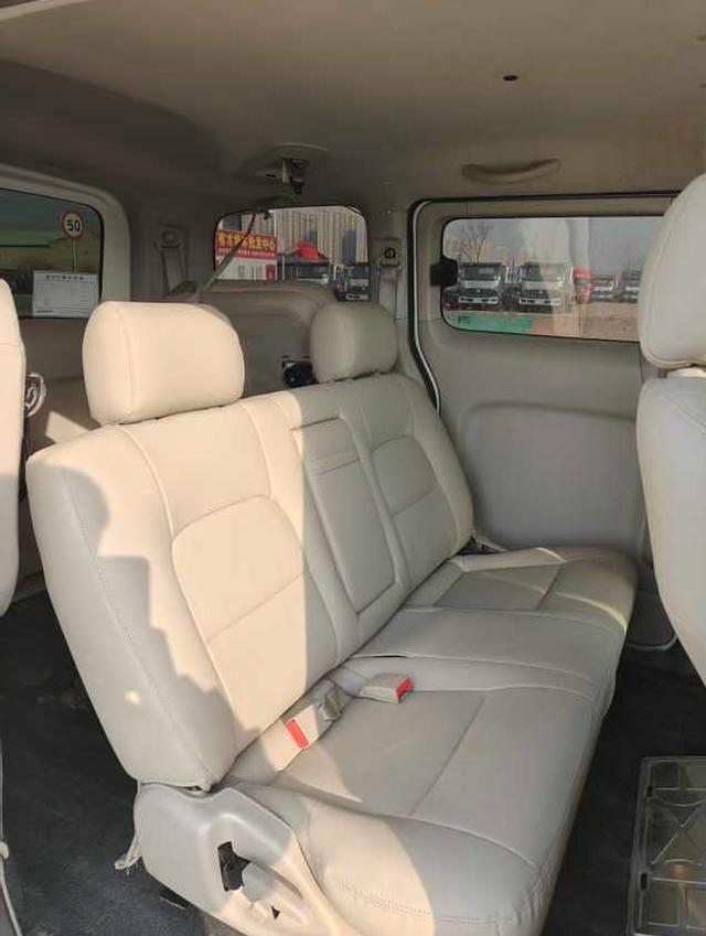 Nissan NV200 2014 модификация 1.6L CVT Luxury National IV – фото 7