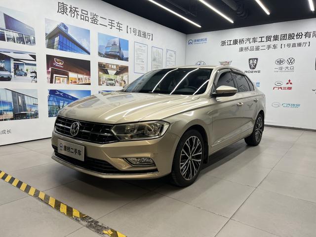 Volkswagen Bora 2016 модификация 230TSI DSG Luxury – фото 1