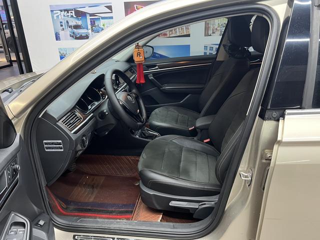 Volkswagen Bora 2016 модификация 230TSI DSG Luxury – фото 7