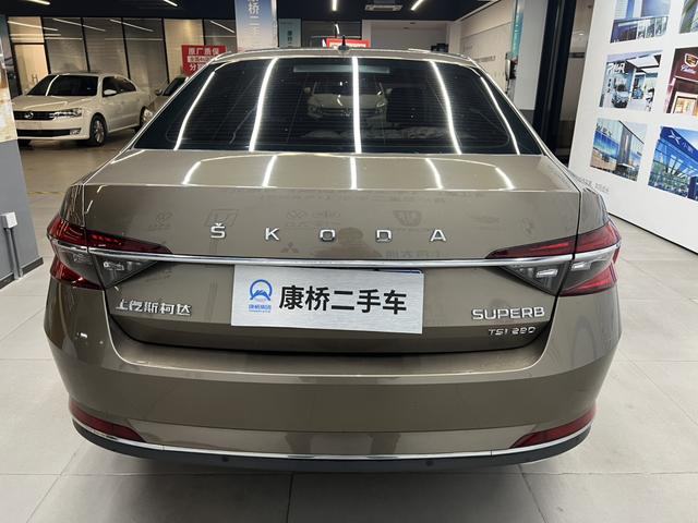 Skoda Superb Модель 2019 года TSI280 DSG Com f ort Edition – фото 5