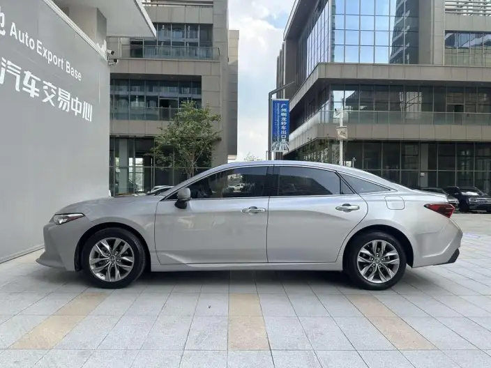 Toyota Avalon 2019 Model 2.0L Deluxe Edition China VI – фото 6