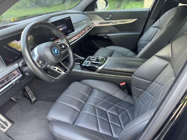 BMW i7 Раздел 2023 eDrive50L Exclusive M Sports Set – фото 12