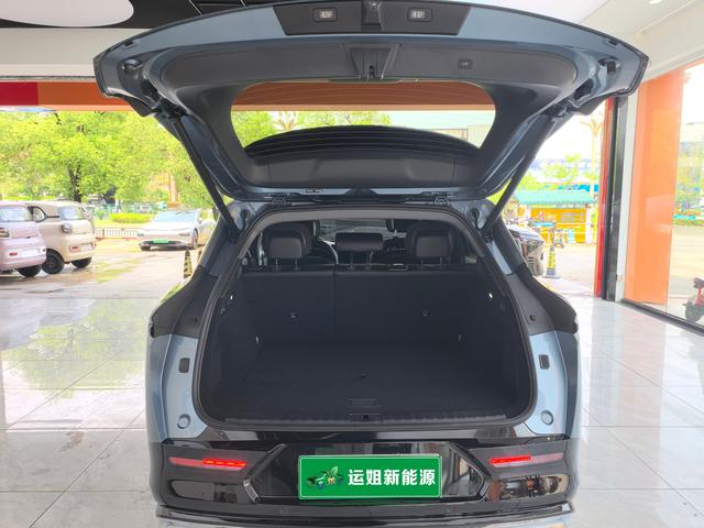 ZEEKR 7X 2025 75kWh RWD Intelligent Driving – фото 7