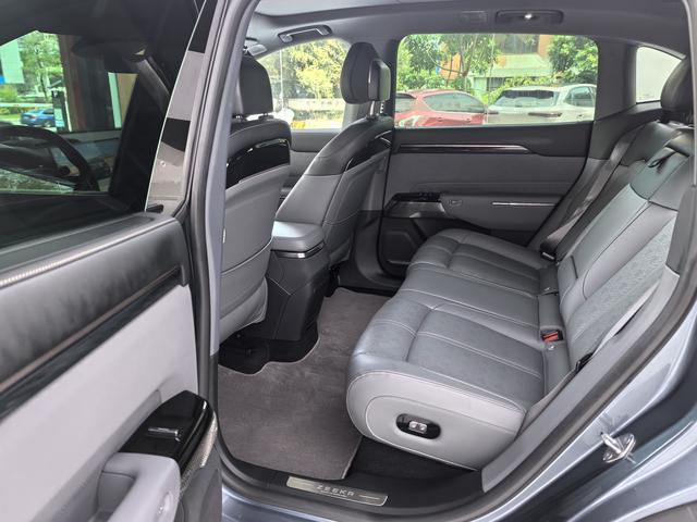 ZEEKR 7X 2025 75kWh RWD Intelligent Driving – фото 10