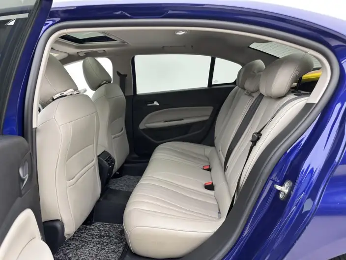 PEUGEOT 408 2022 Model 1.6T Dream Edition – фото 7