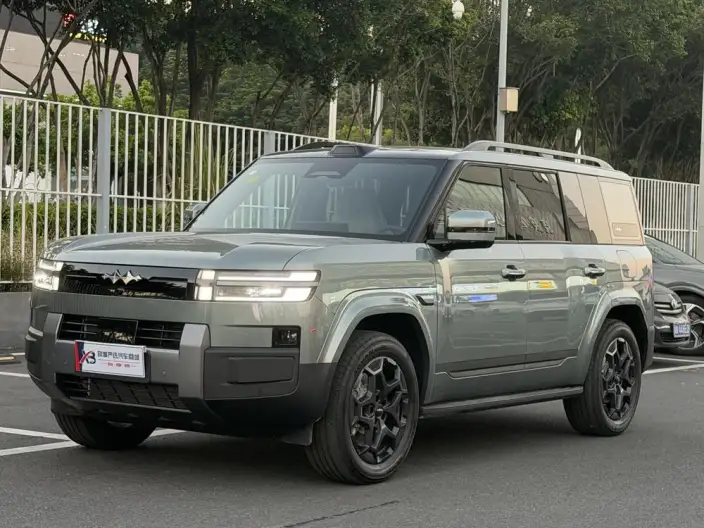 Titan 7 PHEV 2025 Model 190KM 4WD Ultra Edition – фото 1