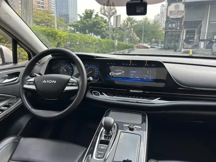 AION S 2022 Model Mei 580 Pio – фото 9
