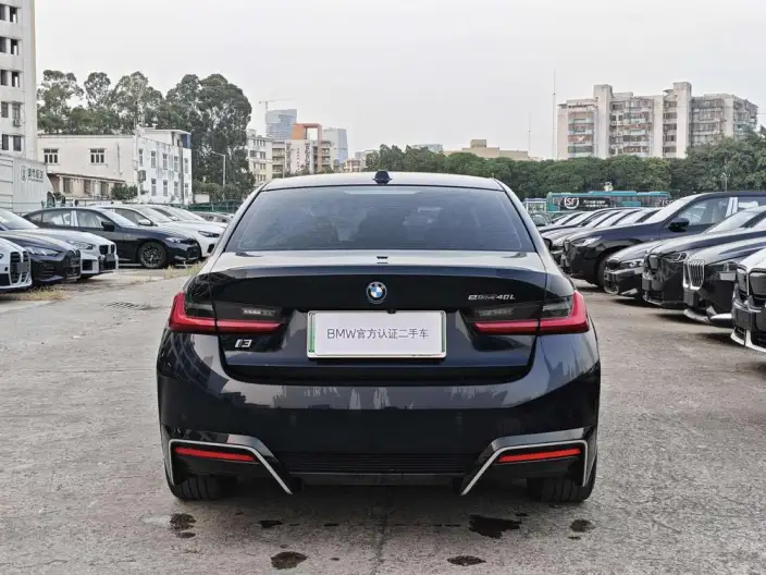 BMW i3 2023 Model Facelift eDrive40L Night Edition Sports Set – фото 4