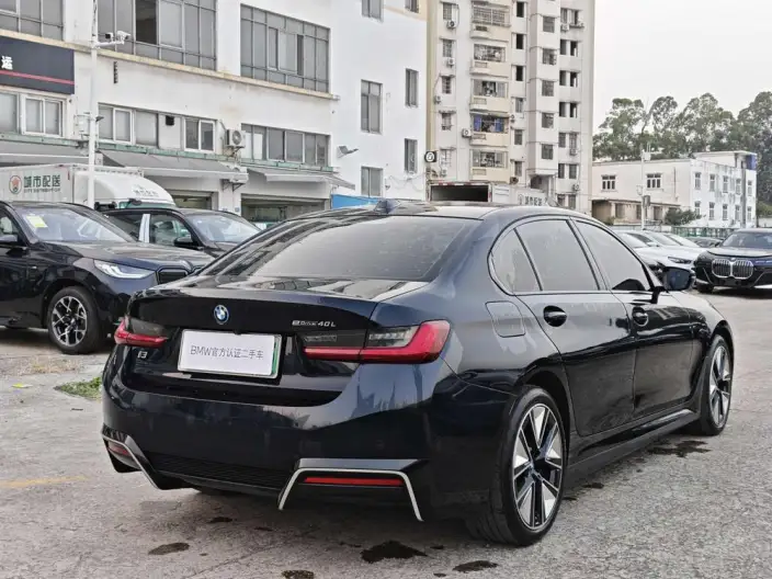BMW i3 2023 Model Facelift eDrive40L Night Edition Sports Set – фото 5