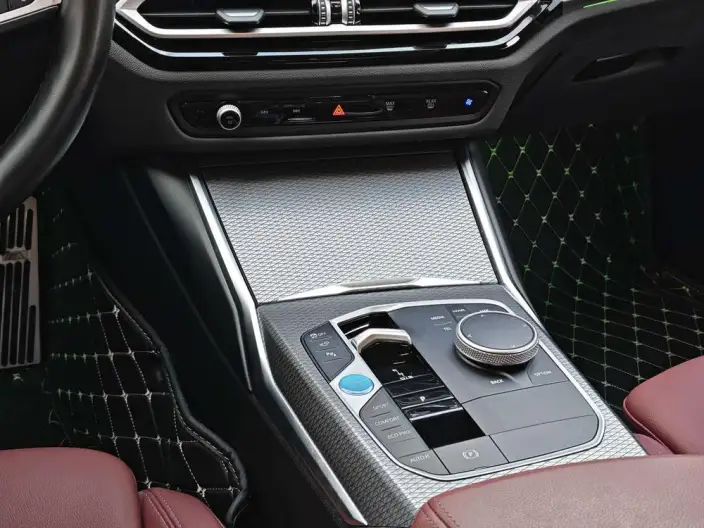 BMW i3 2023 Model Facelift eDrive40L Night Edition Sports Set – фото 9