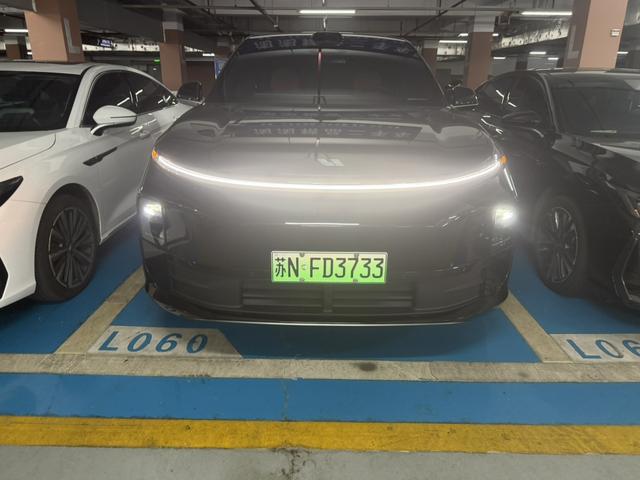 Li Auto L6 2024 Max – фото 2