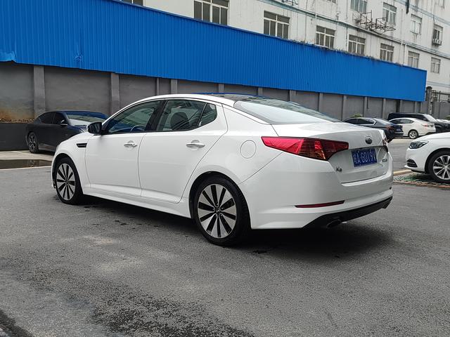 Kia K5 2012 2.0L Automatic DLX Special edition – фото 7