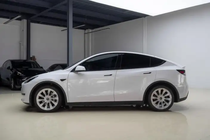 Model Y 2022 Model Rear-wheel drive version – фото 3