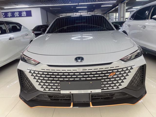 Changan UNI-V 2022 2.0T Speed – фото 2