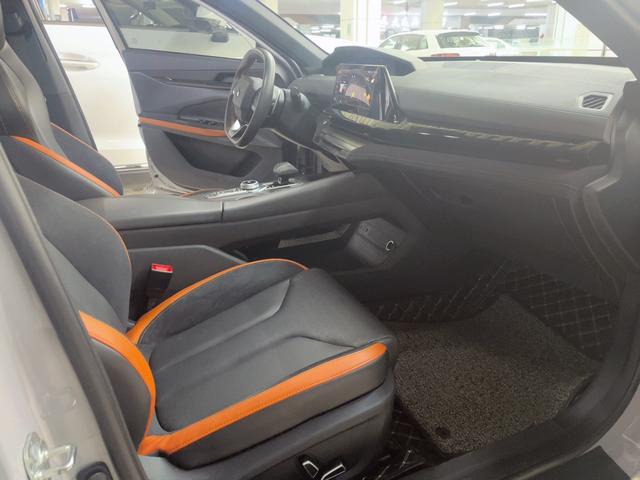 Changan UNI-V 2022 2.0T Speed – фото 10
