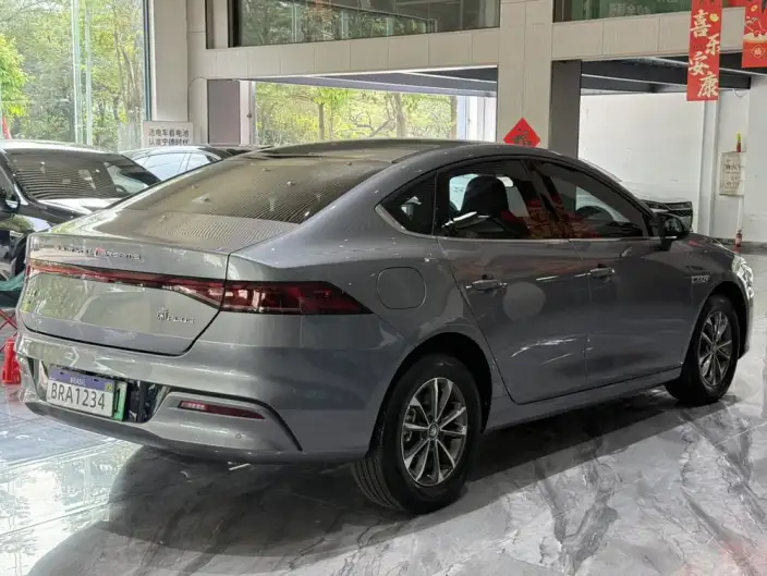 BYD Qin PLUS DM 2024 Model Honor Edition DM-i 55KM Leading Model – фото 6