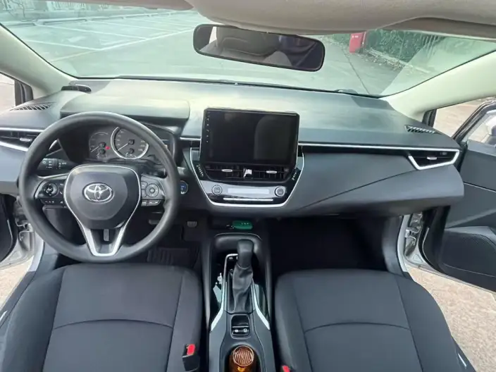 Toyota Corolla 2019 Model Hybrid 1.8L E-CVT GL-i Pioneer Edition – фото 5