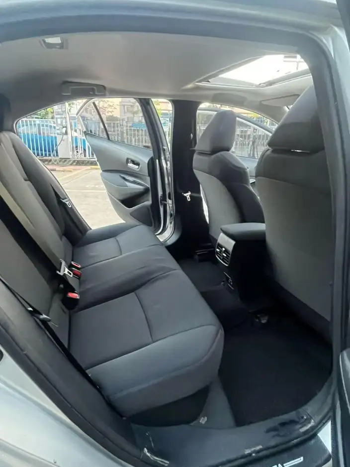 Toyota Corolla 2019 Model Hybrid 1.8L E-CVT GL-i Pioneer Edition – фото 9