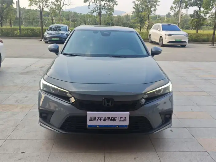 Honda Civic 2023 Model 240TURBO CVT Momentum Edition – фото 2