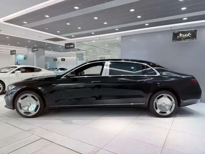 Mercedes-Maybach S-Class 2022 Model S 680 4MATIC – фото 4