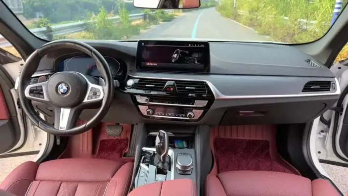 BMW 5 Series 2022 Model Facelift 530Li Exclusive Model M Sports Set – фото 5