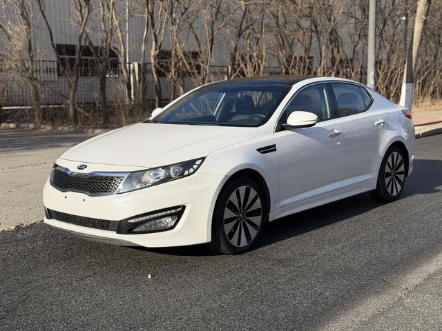 Kia K5 2012 модификация 2.0L автоматическое GL – фото 1