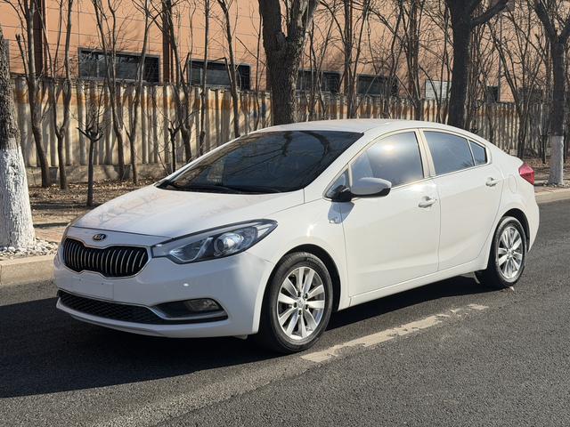 Kia K3 2015 модификация 1.6L автоматическое GL – фото 1